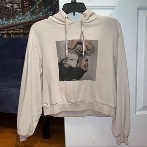 H&M Ariana Grande Cropped Sweatshirt